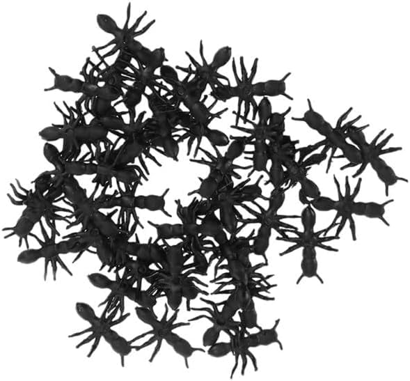 100Pcs Black Fake Black Ant Realistic Imitation for Halloween Prank Props Simple and Sophisticated Design Executive Desk Games Gag Toys and Practical Jokes Novelty Halloween Party Fake Props Novelty