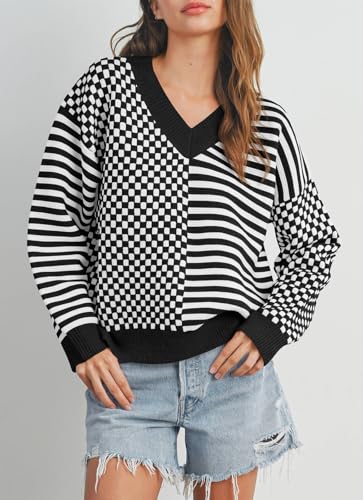 Saodimallsu Womens Checkered Striped Sweater V Neck Long Sleeve Fall Trendy Loose Knit Cozy Pullover Tops3