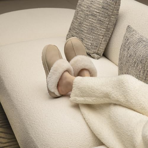 LazyStep Women's Madge Fuzzy Slippers3