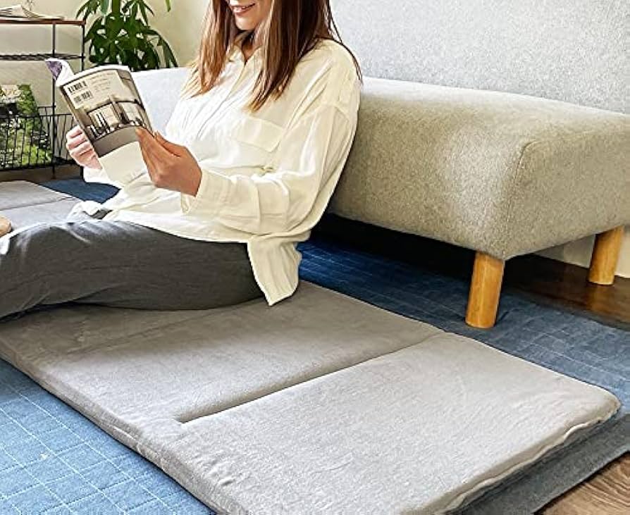 ネイビー 6つ折りゴロ寝マット 抗菌防臭加工 撥水加工 滑り止め付きでお手入れ簡単】ごろ寝マット 6つ折り