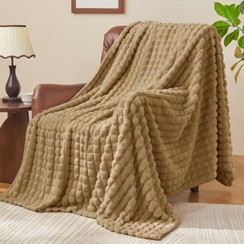 Image of BEDELITE 3D Checked Camel Fleece Throw Blanket for Couch, 50x70 Inch