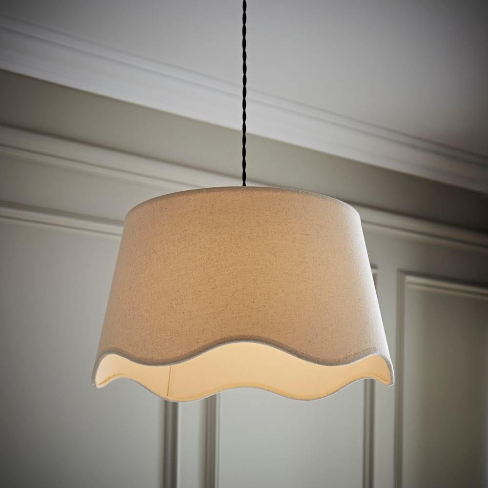 Valuelights Unisex Natural Mabel Linen Large 30Cm Scallop Edge W/ Trim Lamp Shade W/ Bulb In
