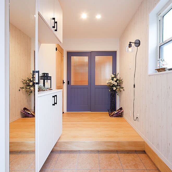 2個セット　壁用コンセント式プラグ　プラグのみ　人感センサー　便利　センサー機能付き　自動的に感知　自動点灯・消灯　維持時間15秒