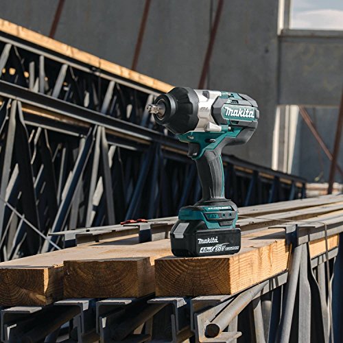 Makita XWT08M LXT Lithium-Ion Brushless Cordless High Torque Square Drive Impact Wrench with Friction Ring Anvil Kit, 18V/1/2