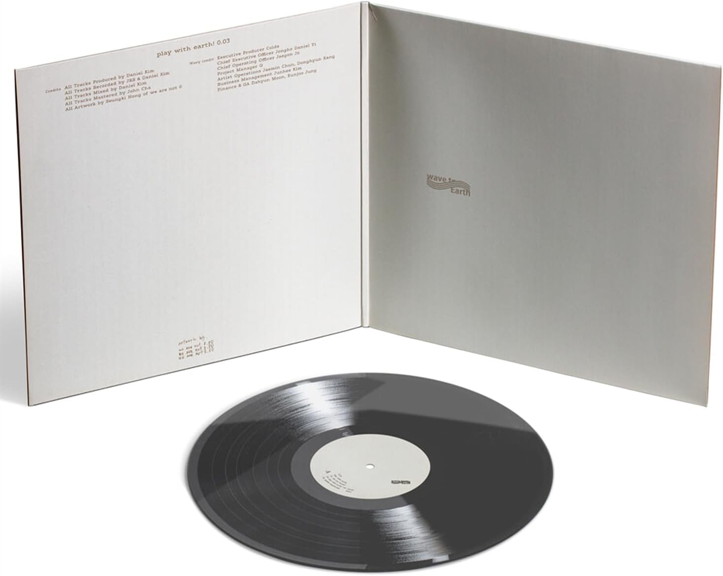 wave to earth play with earth! 0.03 3rd EP Album LP Vinyl Version with Tracking Sealed WTE