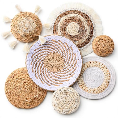 Oqqlin 7 Pcs Boho Wall Basket Decor Handmade Seagrass Rattan Wicker Wall Decor Flat Round Rustic Woven Hanging Art for Bedroom Kitchen Living Room Office Decorations