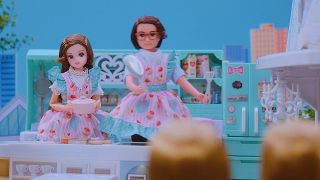 Amazon.co.jp: タカラトミー: リカちゃん