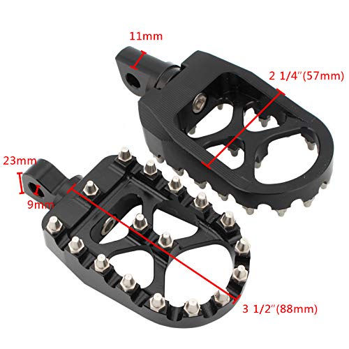 Wide Foot Pegs Motorcycle MX Rotating Custom Chopper Bobber Style Rear Footrests for Harley Dyna Sportster 883 Fatboy (Black)