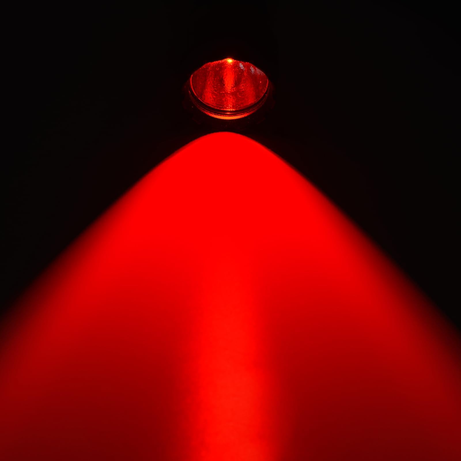 UltraFire WF-501R PRO Lampe de poche LED à lumière rouge 620-630 nm 10 W Mode unique Lumière rouge 200 m Pour chasse de nuit, observation de nuit, astrophotographie WF-501R PRO