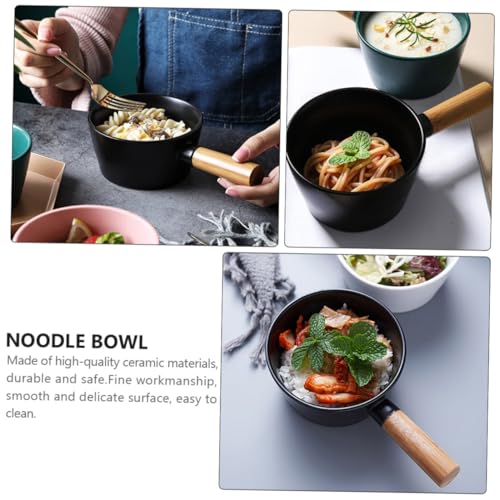 Bol en céramique noir avec finition soignée pour la table