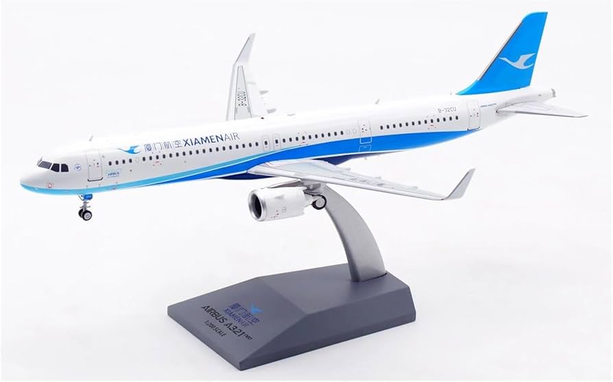 Amazon.co.jp: 航空機 AV2073 航空 1:200 アモイ航空「スカイチーム Amazon.co.jp: 航空機 AV2073 航空 1:200 アモイ航空「スカイチーム