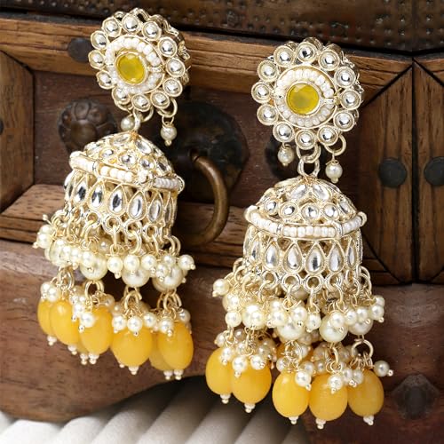 Elegant Flower Shaped Kundan Jhumka Earrings