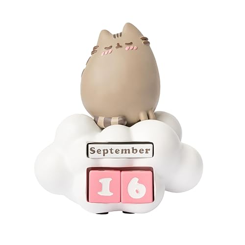 Official Pusheen Calendar | Pusheen Merchandising | Pusheen Gifts | Pusheen Figure | Kawaii Stuff | Pusheen Plush