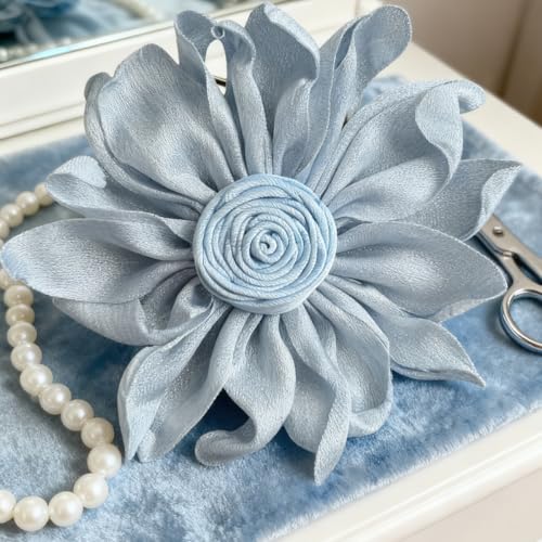 Image of Dainty Satin Fabric Flower Brooches Pin Burnt Edge Black Daisy Brooch Pin Elegant Lapel Pins Christmas Brooches Pin Dress Skirt Scarf Hat Pins Accessories Wedding Party Gift 4IN