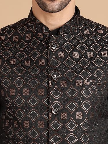 Image of men's Silk Blend Kurta Pejama & Waistcot Set