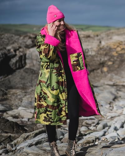 Image of Dryrobe Advance Long Sleeve Swim Parka Change Robe - Stay Warm and Dry - Waterproof Oversized - Swimming /Surfing /OCR Events