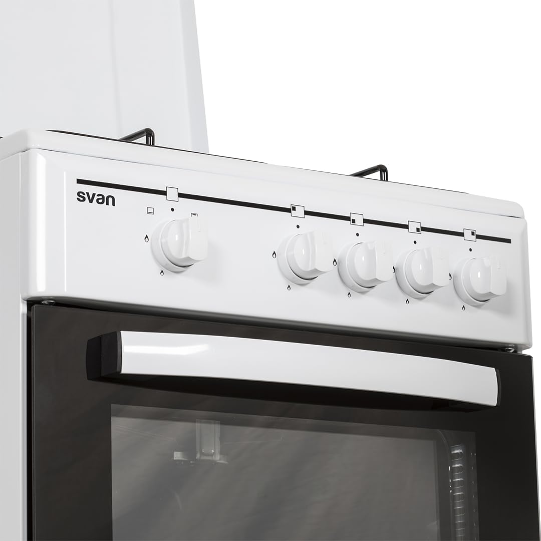 Svan Cocina Gas Butano, 4 Zonas de Cocción, Horno 43L, Blanco, OKG45MW00. Control Manual, 2 Programas de Cocción, Cristal en Puerta de Doble Capa, Tapa Abatible Metálica