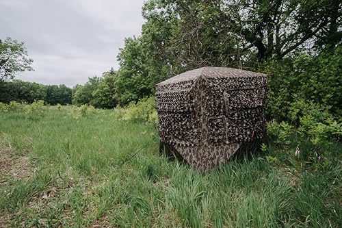 Image of Muddy Outdoors Carnage DIE Cut / 58 inchX58 inch Footprint / 75 inch Shooting Width / 69 inch Tall / 17.2 LBS /VC Grey