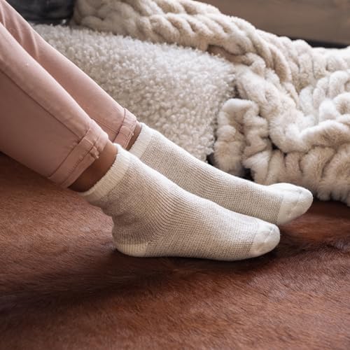 Image of MUK LUKS Women's Women's 2 Pair Pack Heat Retainer Crew Socks