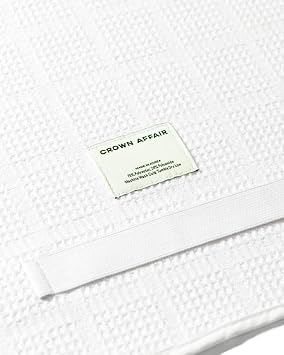 CROWN AFFAIR - The Towel - Special Microfiber Hair Towel, Oversized for Optimal Drying, White
