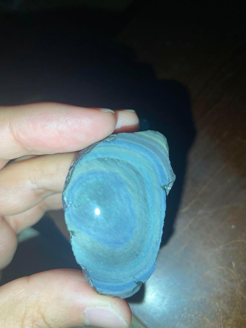 原石】十勝石玲瓏 北海道産レインボーオブシディアン 十勝石 玲瓏石