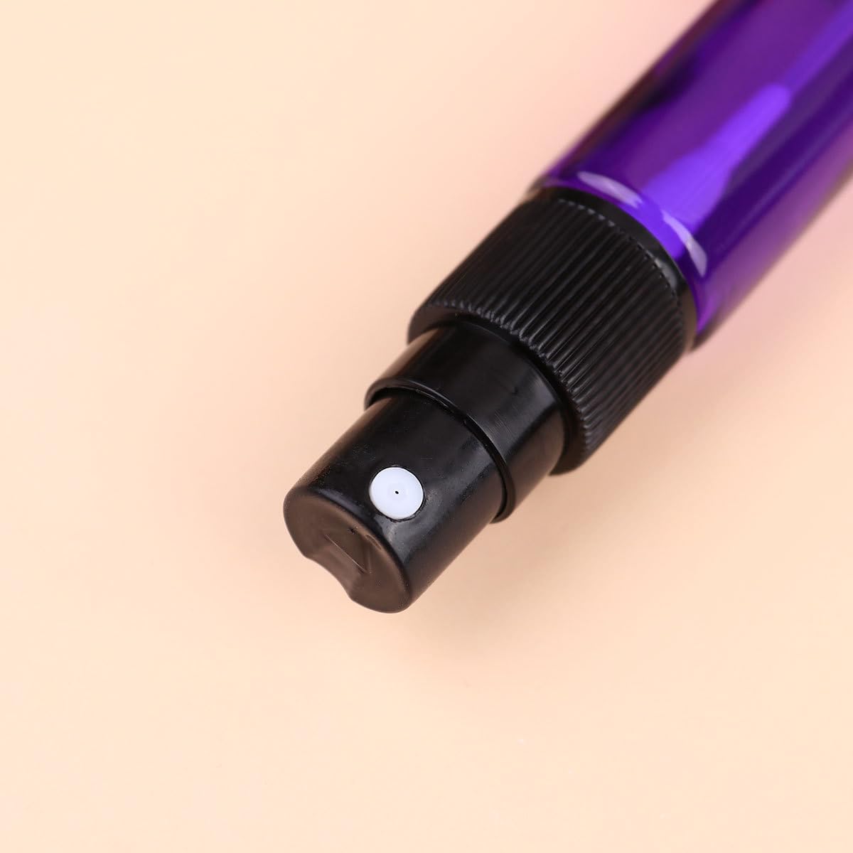 20 Stück 10ml Glas Sprühflaschen für Parfüm und Öle | Violett, Wiederbefüllbar und Tragbar, für Unterwegs und Draußen, Kompakte Zerstäuber