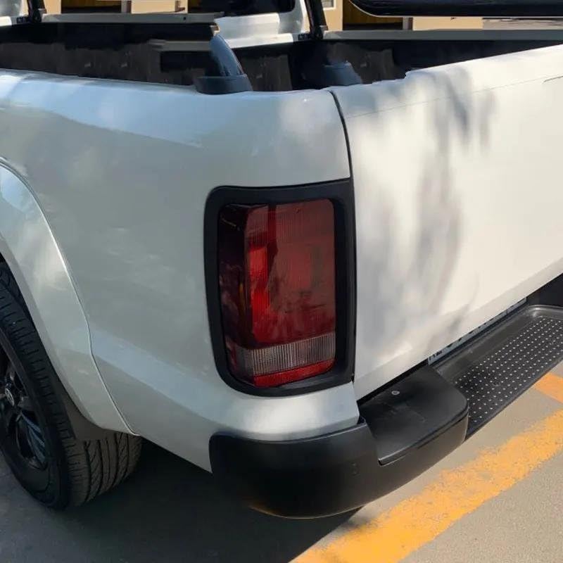 Funda luz trasera VW Amarok 2010 2012 2015 2018 2020 ABS carbono 3