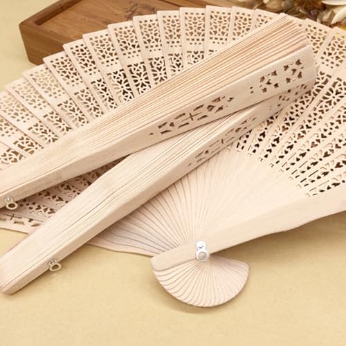 Éventails de mariage en bois pour rafraîchir vos invités