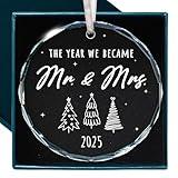 Wedding Ornament 2025 - First Christmas Married Ornament 2025, Elegant Mr and Mrs Gifts, Unique Wedding Gift for Couples, Perfect Ornaments Gifts For Just Married Couples, gifts for Newlywed Christmas