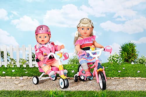 Triciclo para muñecas en paseos al aire libre por el parque urbano 4