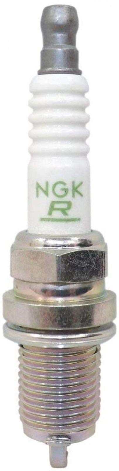 Bougies NGK BKR5EYA V-Power pour résoudre les ratés d'allumage de votre voiture