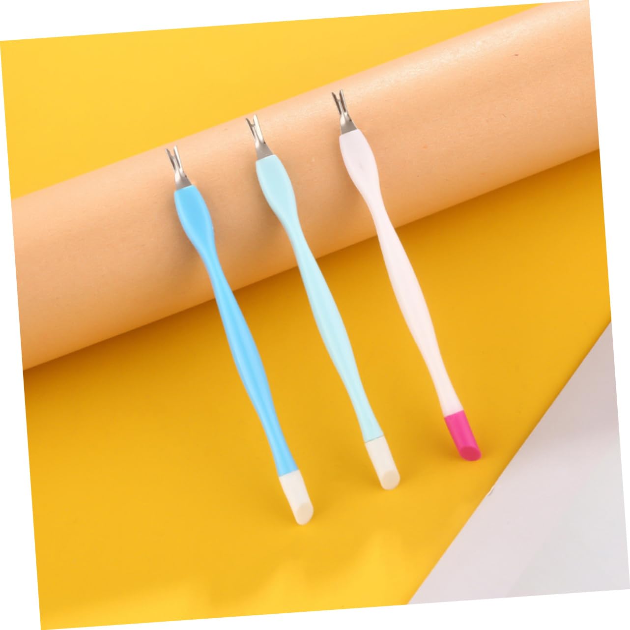 Didiseaon Simple Nail Care Kit 50pcs Cuticle Pushers Exfoliators Trimming Tools Random Style