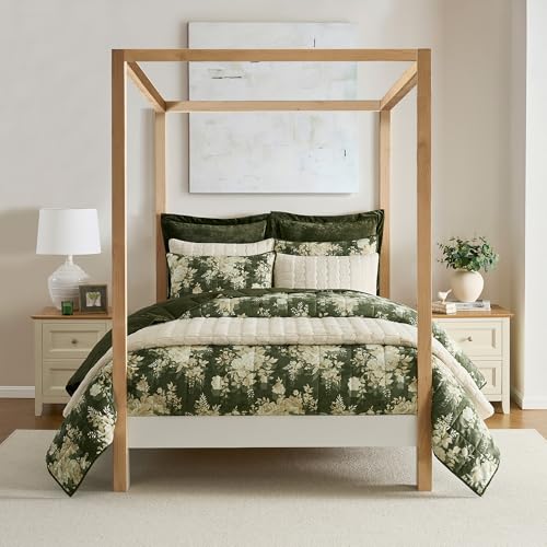 Image of Wonderful Luxury Velvet Quilt Set with Elegant Floral Printed,Queen Quilt Set with Shams,Green Soft Cozy for Bedspread /Light Comforter,All-Season,Pet-Friendly,Fit for Adults Teens Kids Bedroom,94 inchx94 inch