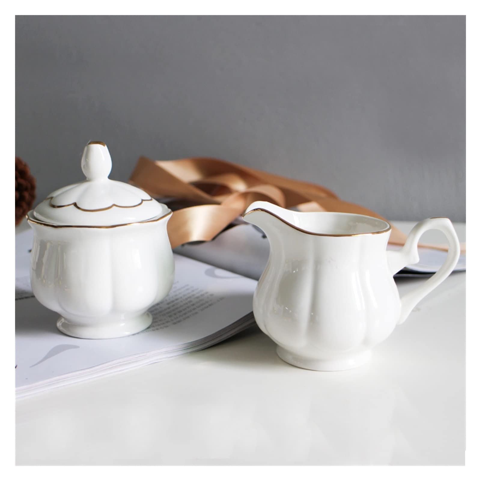 TBLOTYD Sugar Bowl Fashion Lump Sugar Bowl with Lid Milk Jug Ceramic Family Coffee Shop Set Gold Line Sauce Creamer Pot Candy Jar Sugar Pot