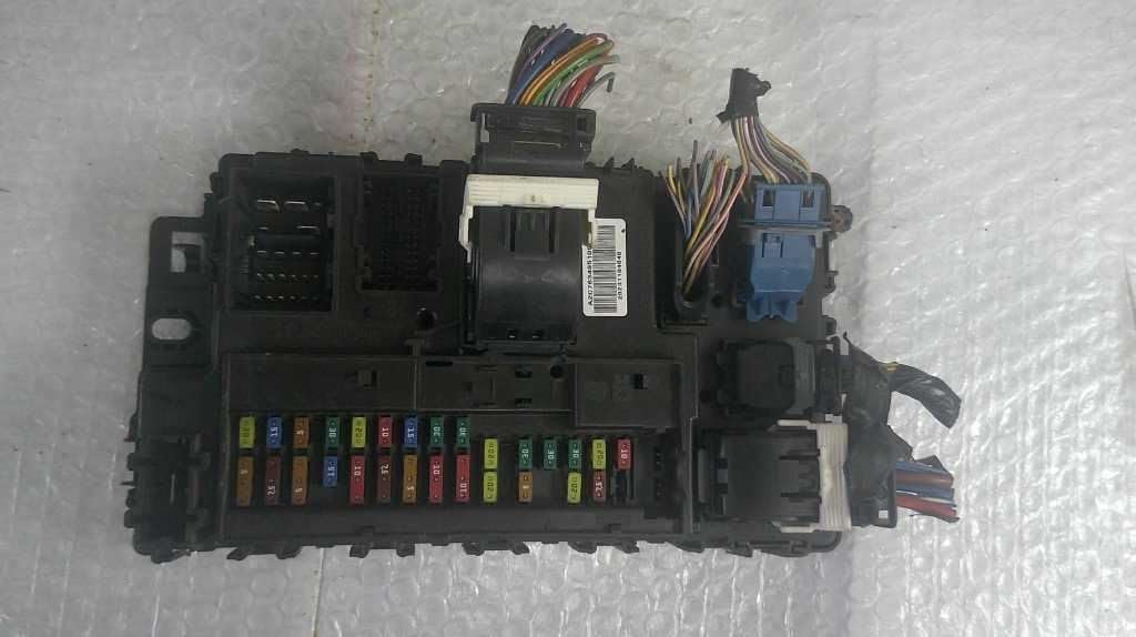 2019 2020 Compatible with Lincoln MKZ Fuse Compatible with Box Relay Control Module JU5T-15604-ADM JU5T15604ADM