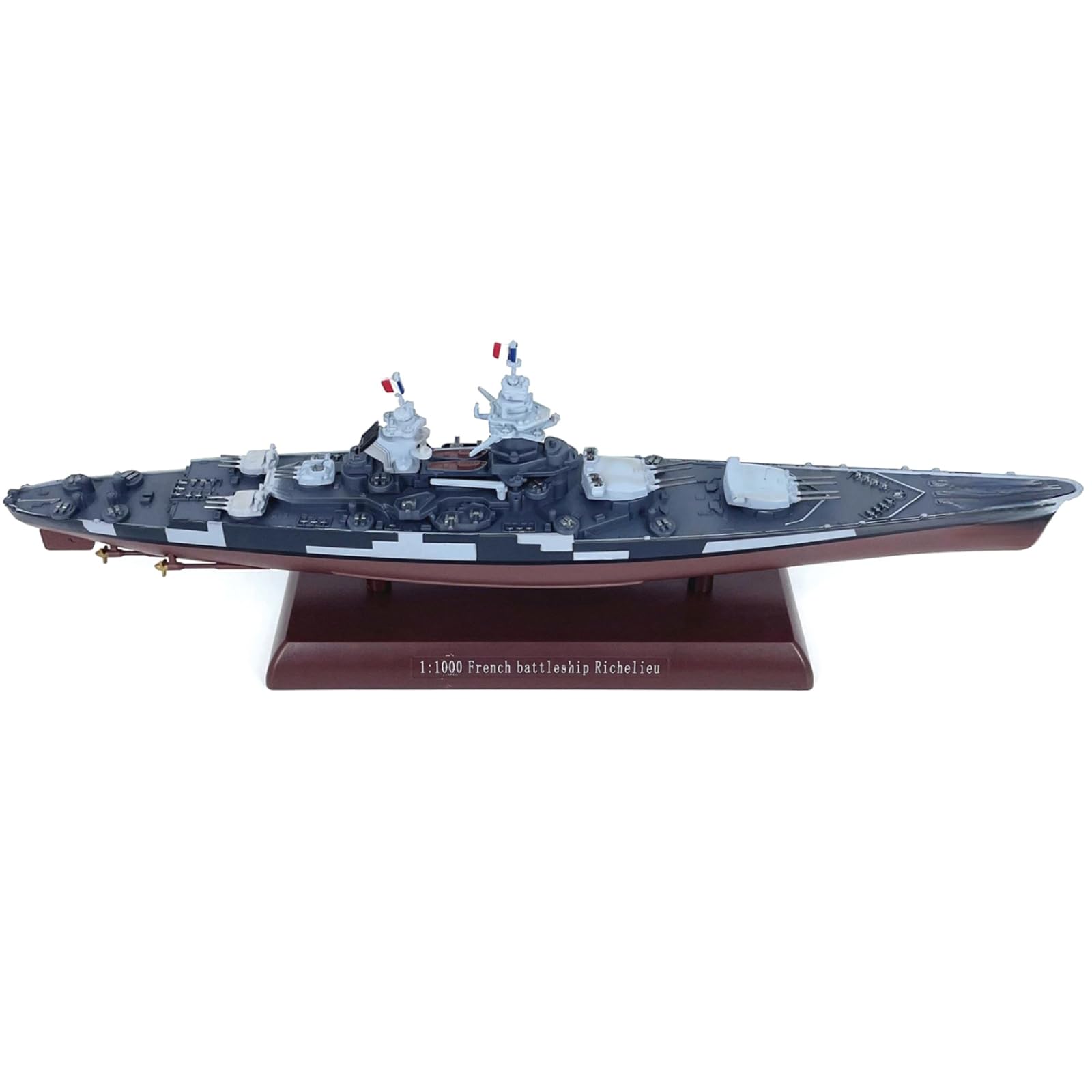 Maquette bateau : Cuirassé français Richelieu 1943 - Trumpeter - Rue des Maquettes Maquette bateau : Cuirassé français Richelieu 1943 - Trumpeter - Rue des Maquettes