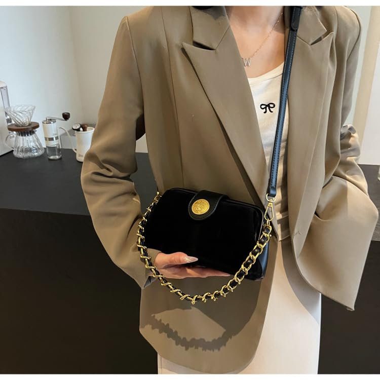 Women's Shoulder Bag with Gold Chain Strap Fetro Crossbody Small Square Bag Autumn and Winter All Fashion4