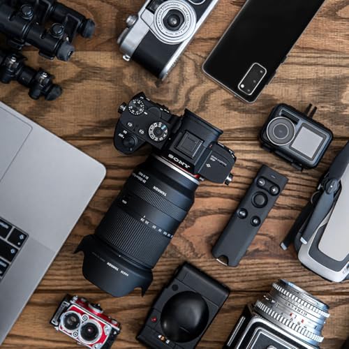 Tamron 28-200 F/2.8-5.6 Di III RXD for Sony Mirrorless Full Frame/APS-C E-Mount, Model Number: AFA071S700, Black