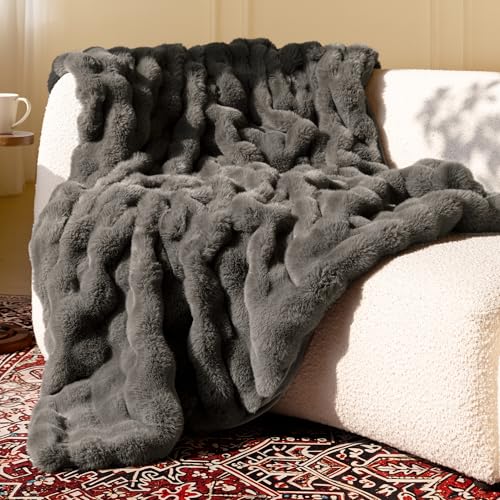 blunique Ultra Soft Cozy Faux Fur Throw Blanket-Fuzzy Plush Thick Bubble Blanket Fluffy Blanket for Couch Sofa Bedroom and Living Room 50x60 Inches Dark Grey Taupe