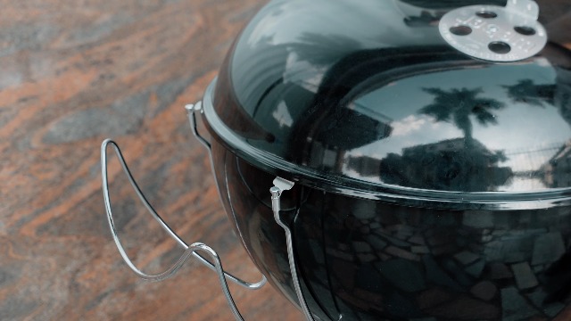 Amazon.com: onlyfire Grill Lid Holder, Stainless Steel Slide a