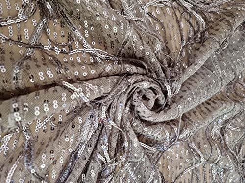 Filet en lycra cascade crème large 147cm pour couture