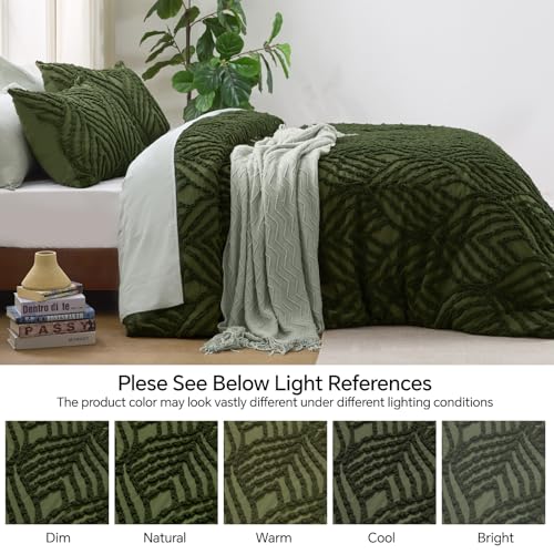 Image of BEDELITE Boho Comforter Set King - Tufted Boho Bedding Set, Green | Soft & Lightweight Comforter for All Seasons, Jacquard Farmhouse Bedding with 2 Pillowcases