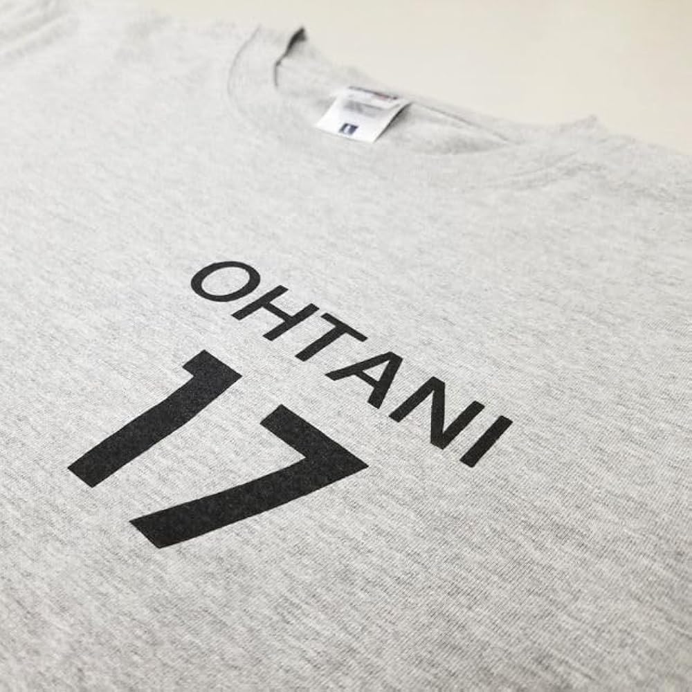 美品　大谷翔平Tシャツ（M）.パネル、カレンダー他コレクション エムエルビー（MLB）（メンズ、レディース、キッズ） 大谷翔平