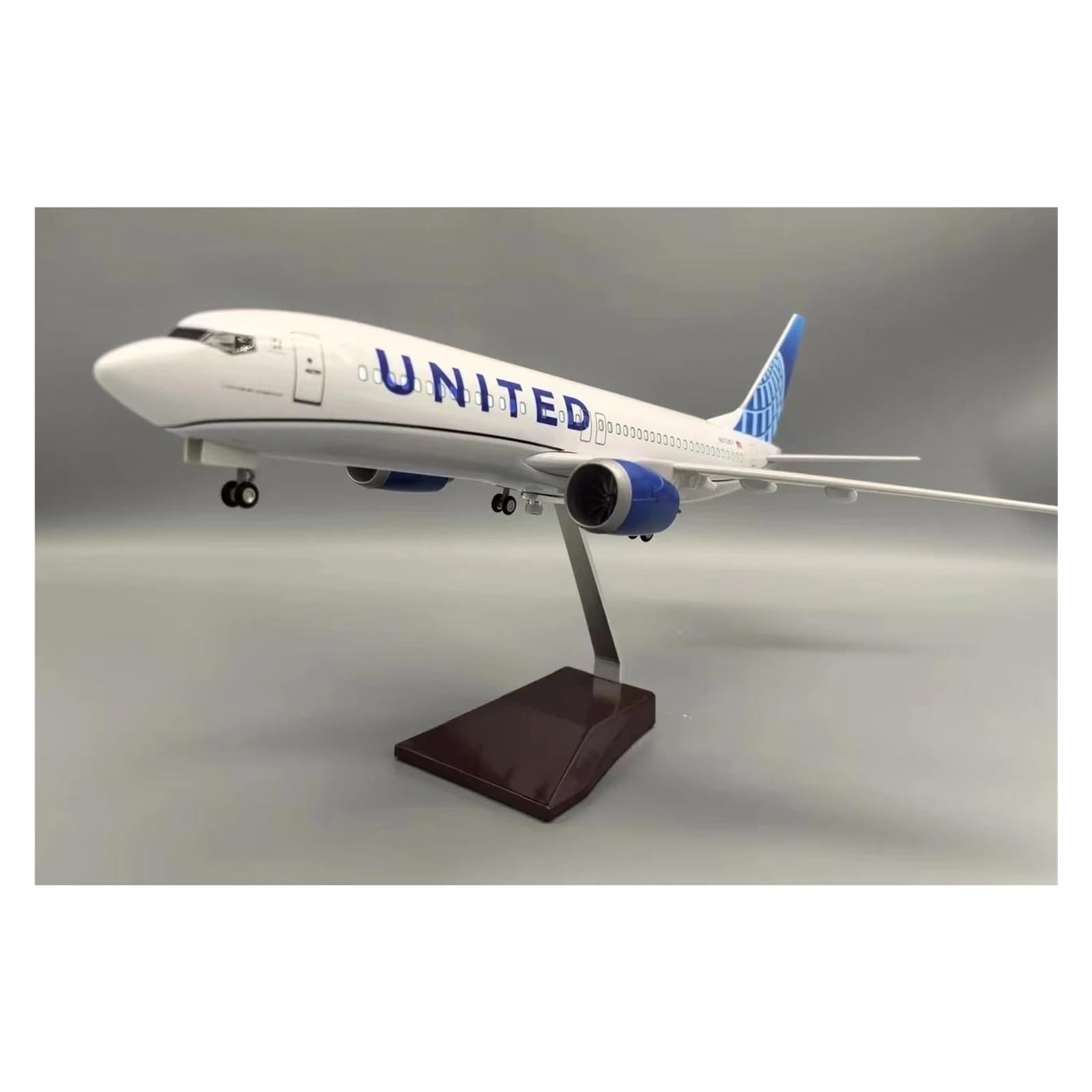 Skala samolotu 47CM dla Boeinga 737 samolotu United Airlines Model odlewu samolotu samolot Model samolotu dekoracja biuro nadaje się do wyświetlania (bez światła)