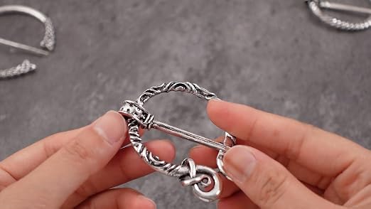 Ailiessy Vintage Viking Brooch Pin - Rose Gold Penannular Brooch With Red Gemstone For Shawls & Scarves