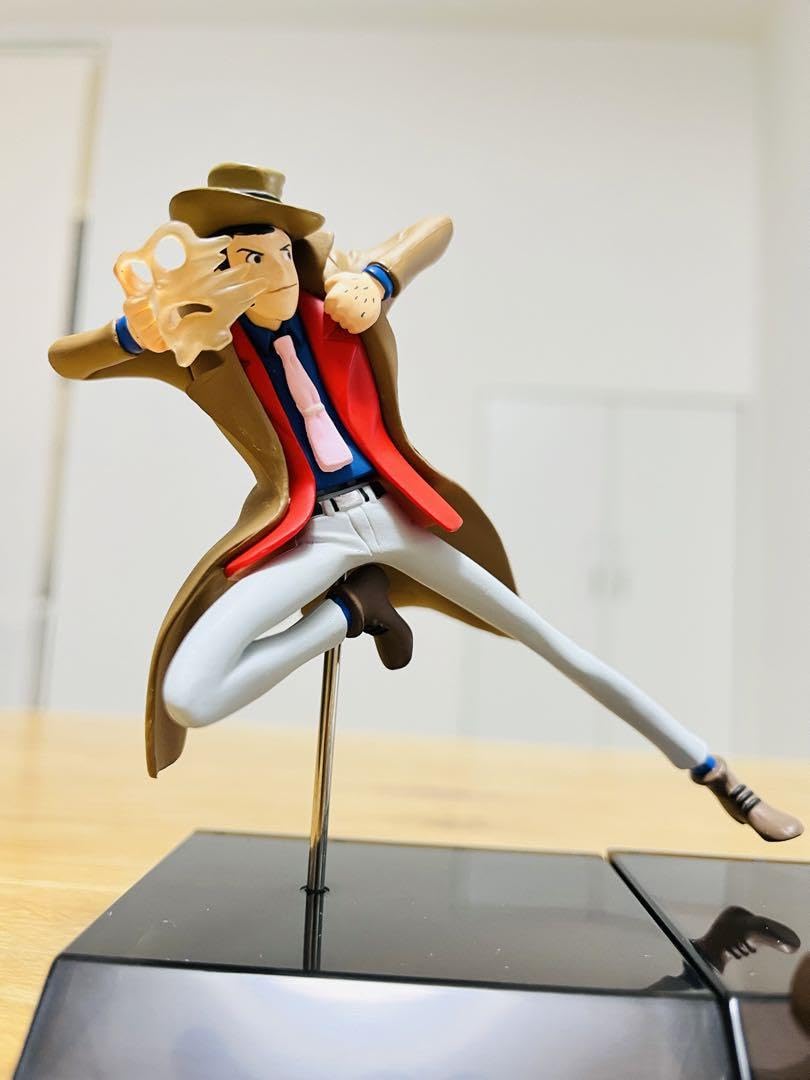 Amazon.co.jp: 組立式スーパーアクションポーズフィギュアルパン