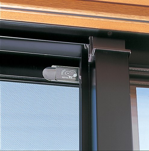 Richell baby guard Snoopy screen door stopper S111