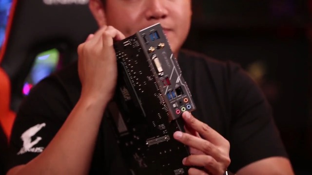 Amazon.com: GIGABYTE B450M DS3H V2 (AMD Ryzen AM4/Micro ATX/M.2