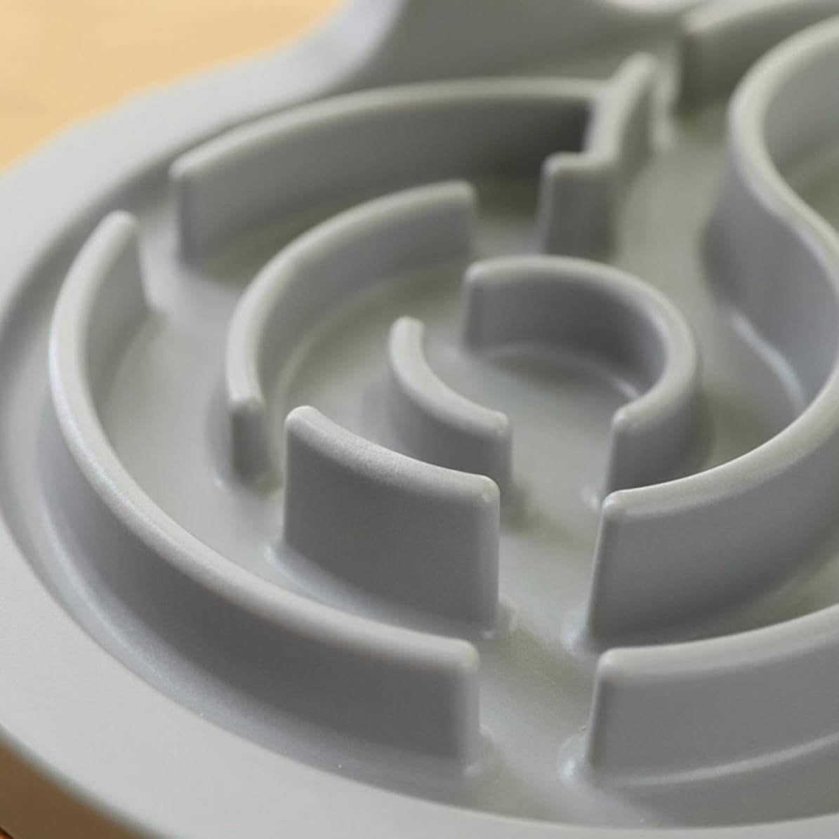 VICASKY Dispenser Cibo per Cani a Tipo Tamburo in Plastica Verde, Erogatore Lento per Alimentazione Controllata e Gioco Interattivo per Animali Domestici