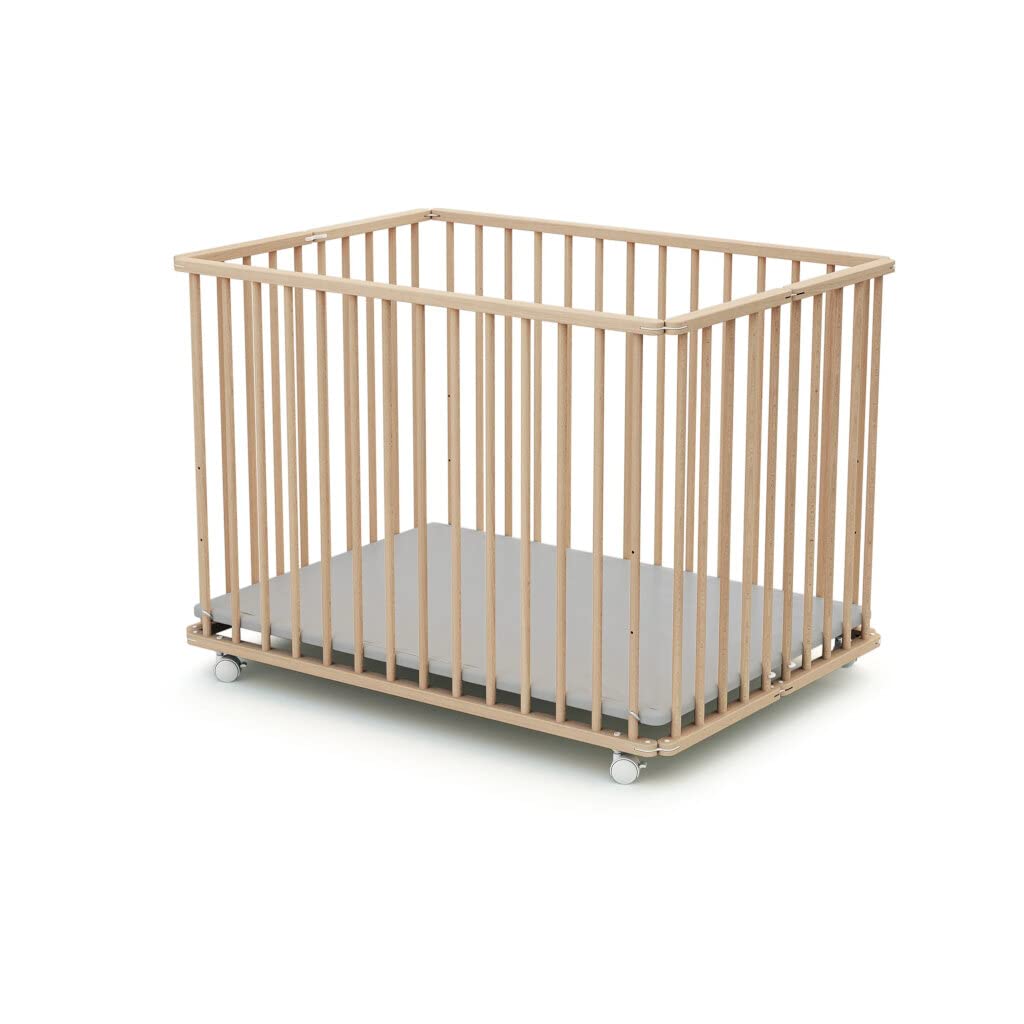 FORMULA BABY Parc bébé en bois brut | robuste & pratique | avec 4 roues orientables & freins | pliage facile | fond réglable sur 3 hauteurs | poids max 15kg | installation rapide sans outil